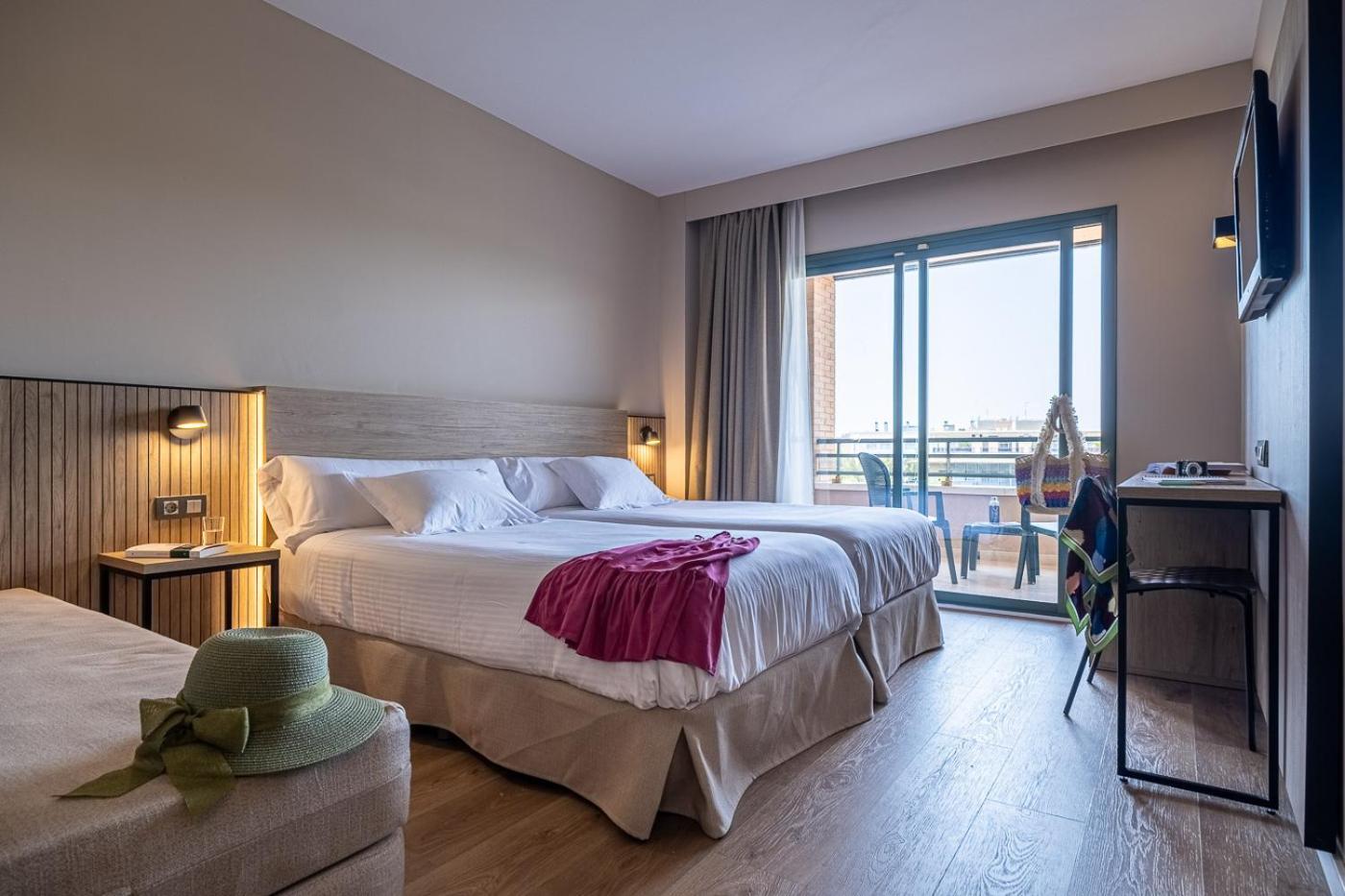 Hotel California Palace Salou Kültér fotó